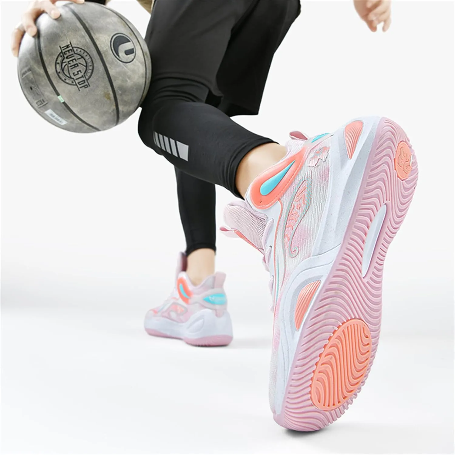 Basketball Shoes for Men Workout Non Slip Training Athletic Shoes High-Top Outdoor Sports Shoes Fashion Sneakers for Running