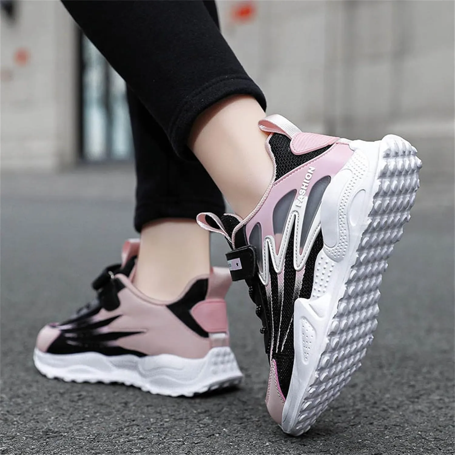 Big Girls Basketball Sneakers Lightweight Breathable Non Slip Comfortable Casual Running Walking Kids Shoes Size 3