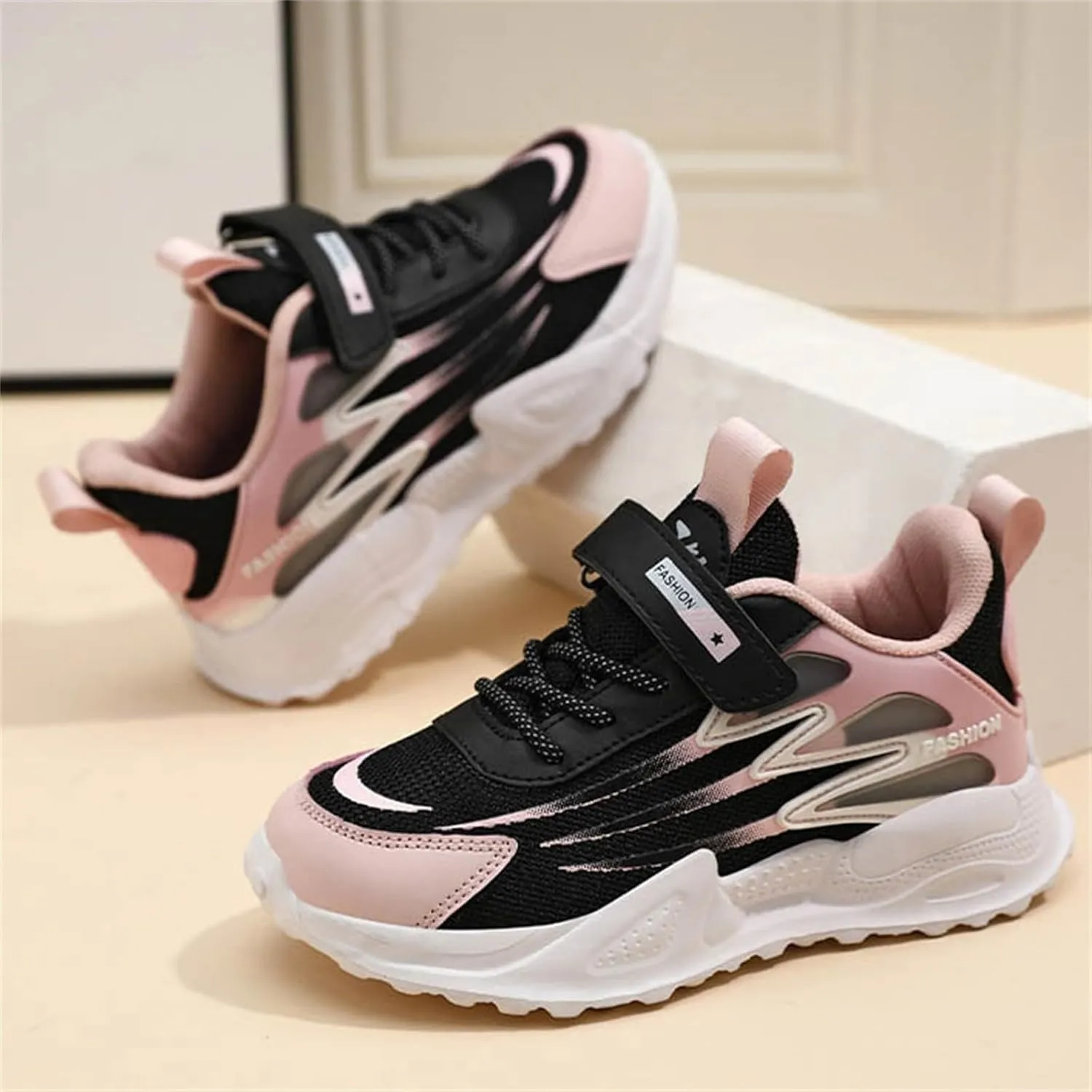 Big Girls Basketball Sneakers Lightweight Breathable Non Slip Comfortable Casual Running Walking Kids Shoes Size 3