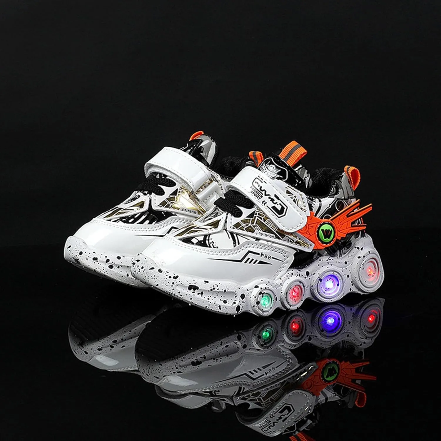 Boys Basketball Shoes Sneakers for Boys Children's Luminous Light Shoes Fashion Trend Mesh Athletic
