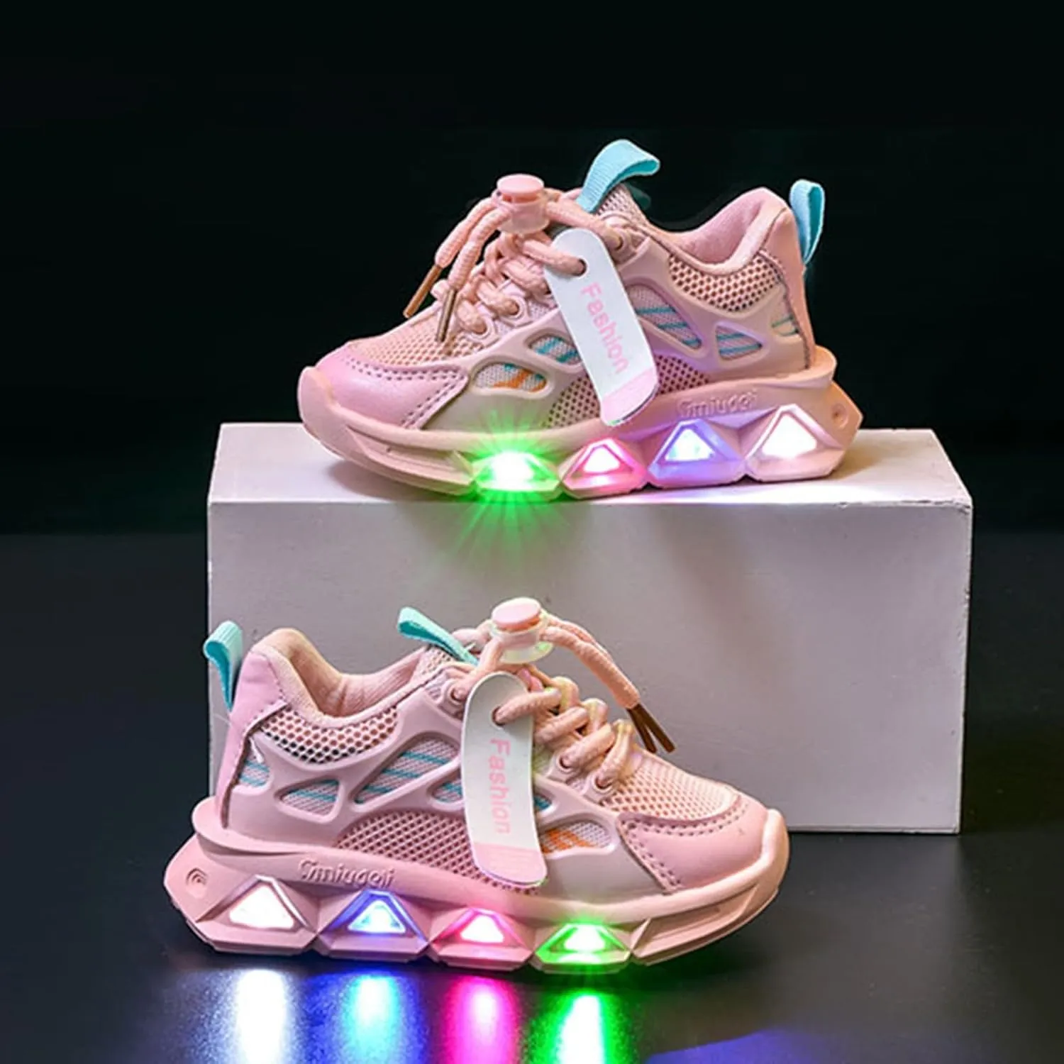 Children's Fashion Luminous Light Shoes Mesh Lightweight Small Children Comfortable Casual Sneakers Big Boy Boy Sneakers