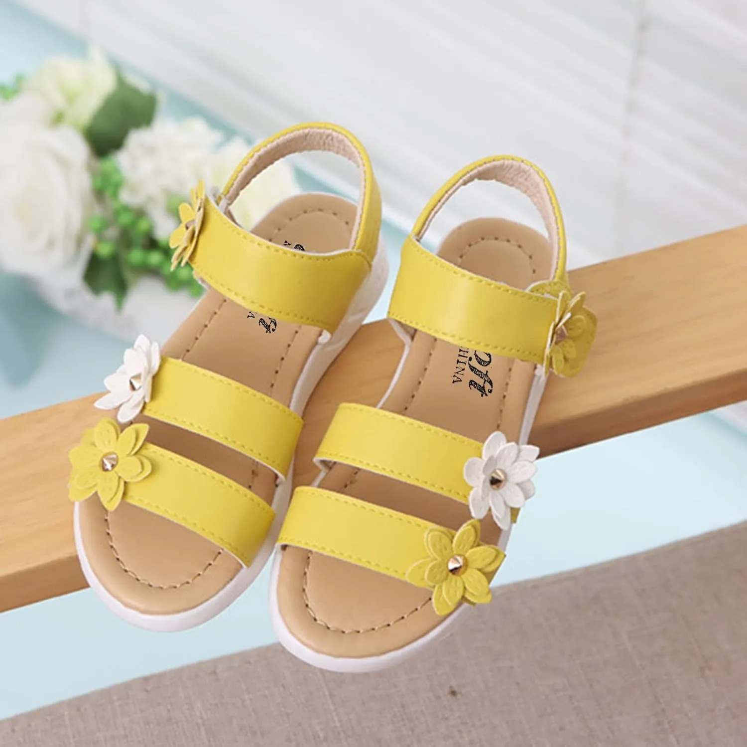 Cute Girl Flip Flops Toddler Cross Girls Shoes Non-Slip Sandals Kids Rubber Glitter Sandals for Toddler Girls