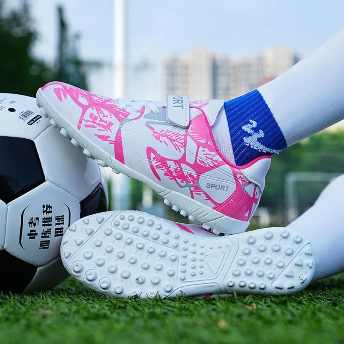 HESBITEUL Kids Soccer Cleats Boys Girls Athletic Outdoor Football Shoes AG TF Turf Spikes