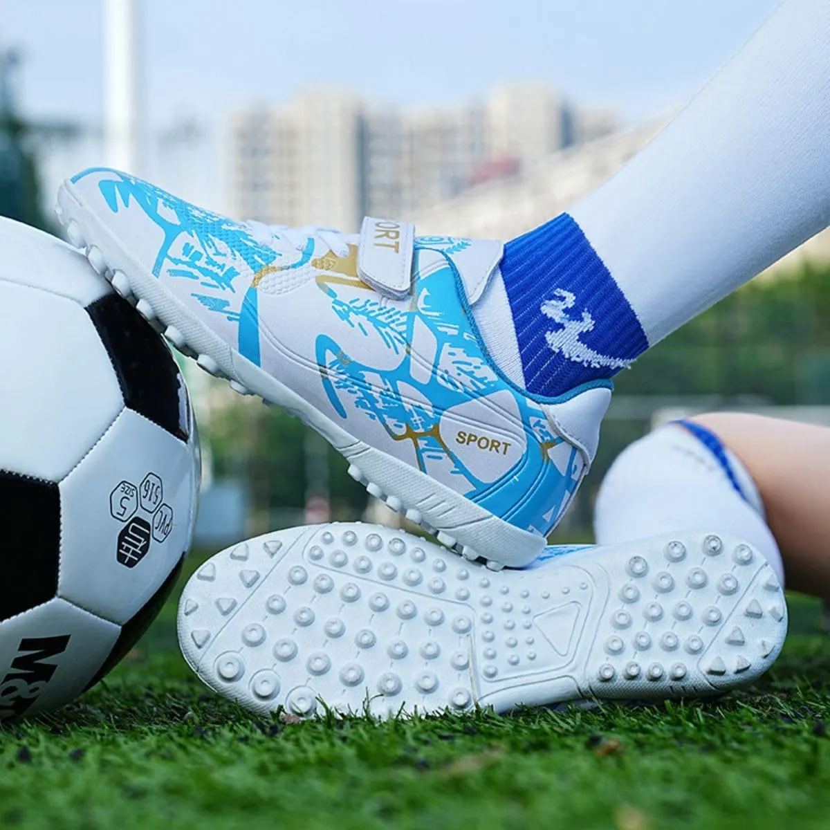 HESBITEUL Kids Soccer Cleats Boys Girls Athletic Outdoor Football Shoes AG TF Turf Spikes