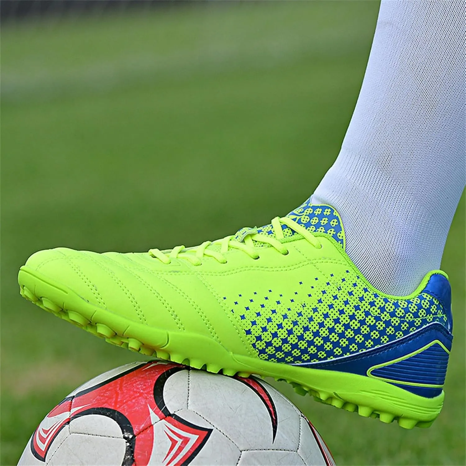 Kids Football Boots Outdoor Sport Sneakers Boys Girls Artificial Ground Soccer Cleats Lightweight Training Shoes