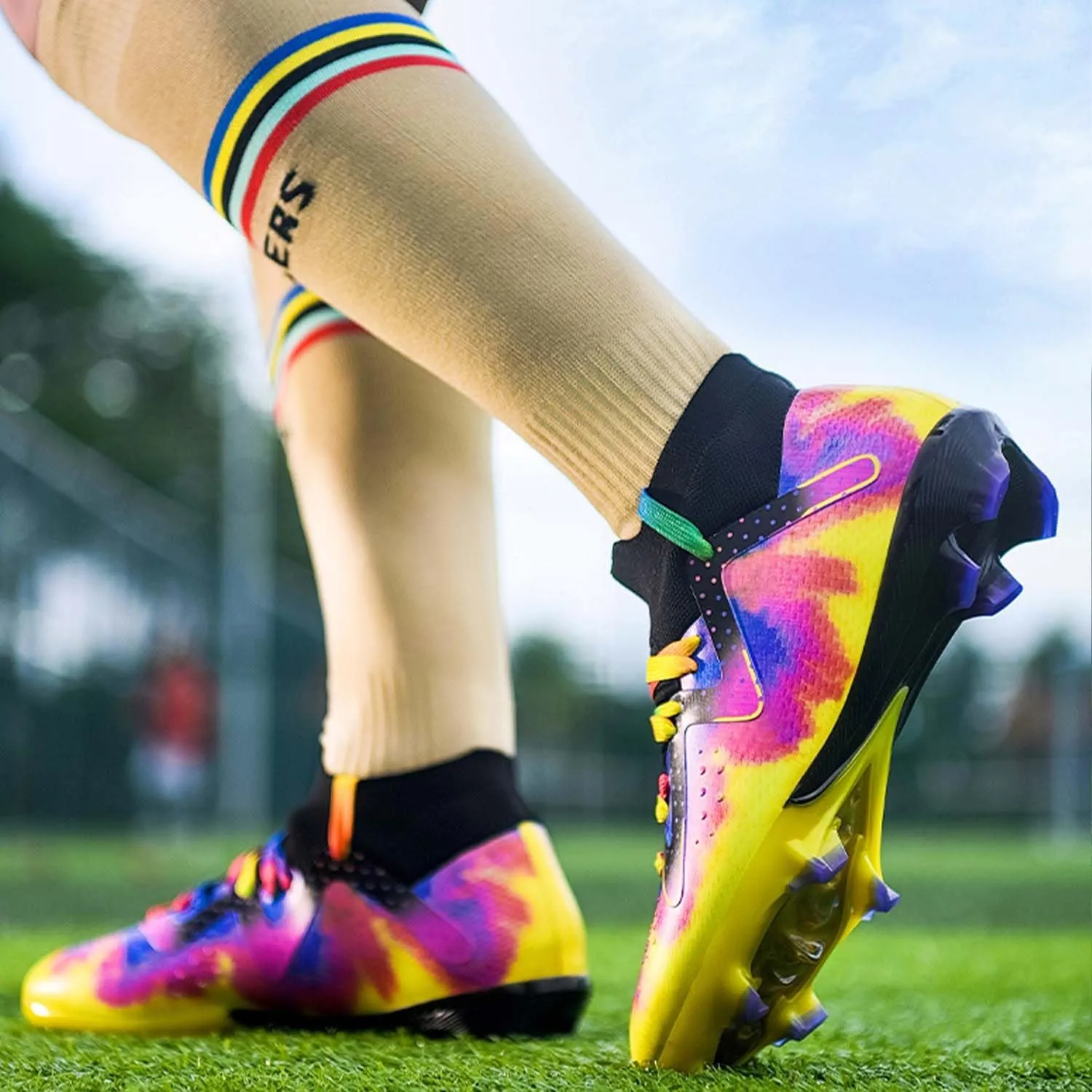 MEBAMY Men's Soccer Shoes High-Top Soccer Cleats Outdoor Breathable Athletic Professional Spikes Youth Boys Football Shoes Unisex