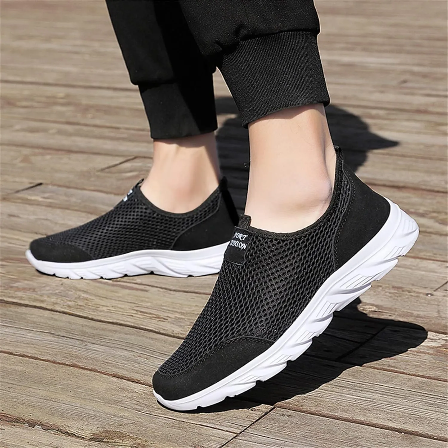 Men Shoes Summer Lightweight Breathable Casual Single Mesh Casual Running Shoes Sneaker Men Leather