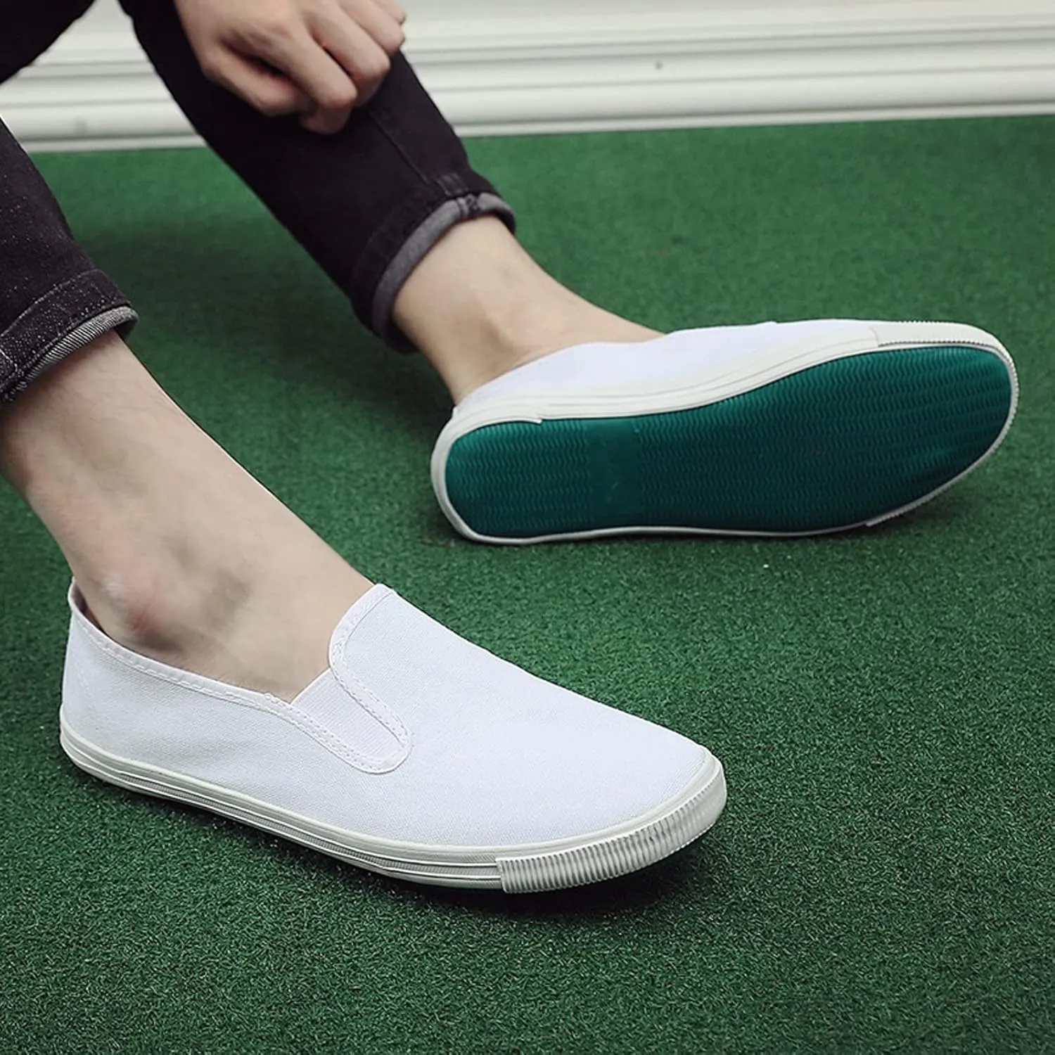 Men White Canvas Kong Fu Shoes Slip on Low-Top Women Tai Chi Flat Non Slip Casual Walking Shoes