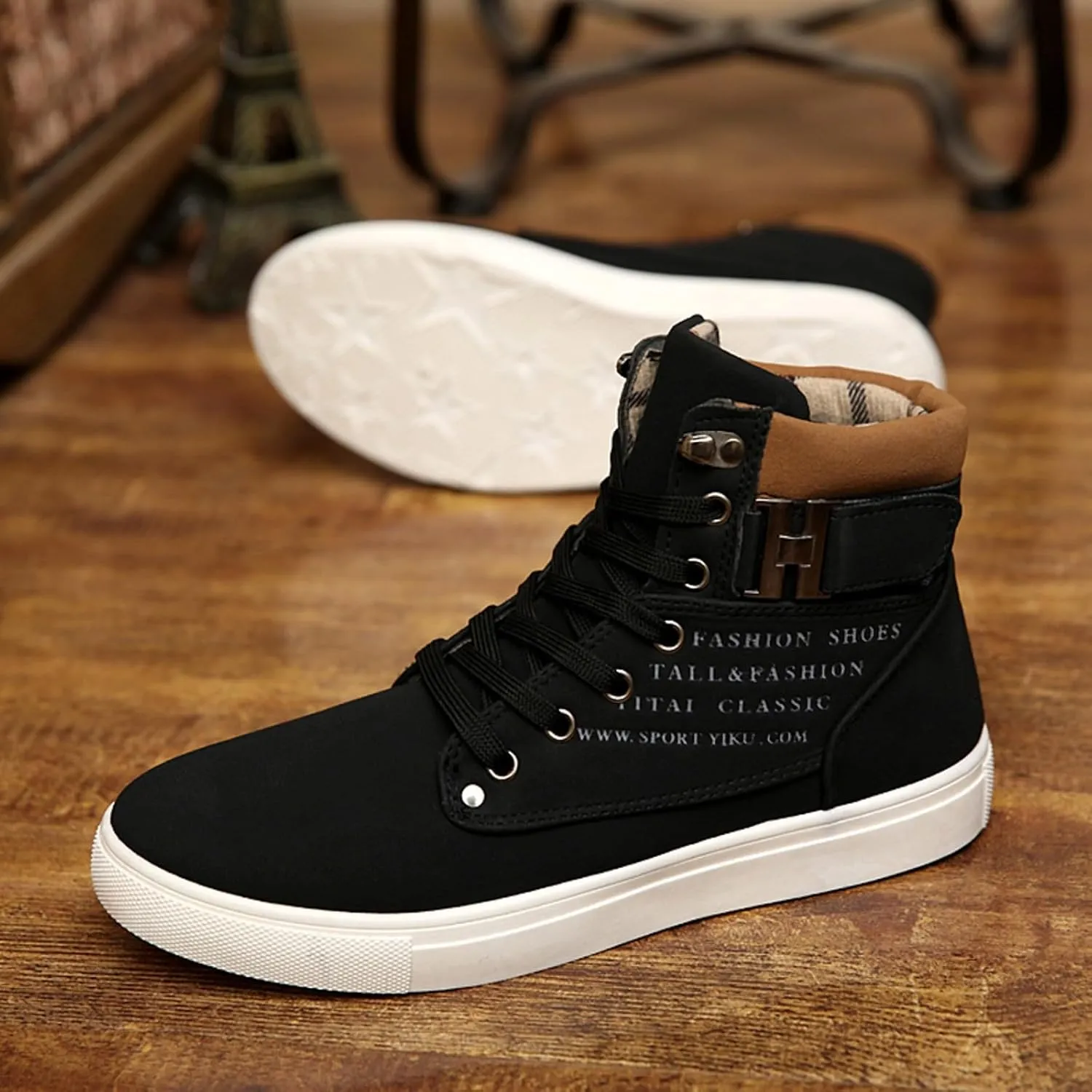 Men's High Top Sneakers Trendy Casual Canvas Sneakers for Men Lace Up Lightweight Walking Shoes British Style Skate Shoes