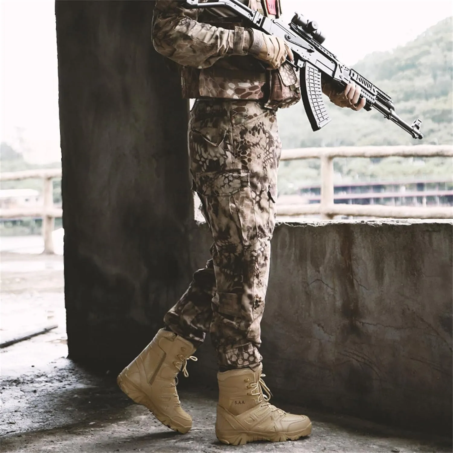 Men's Military Tactical Combat Boots, Lightweight Safety Trainers, with Side Zipper, Breathable Work Trainers, for Hiking Outdoor Work