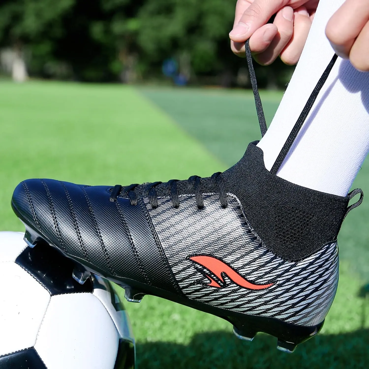 Men's Soccer Cleats High-Tops Lace-Up Non-Slip Football Cleats Outdoor Sports Athletic Soccer Shoes Big Boy HG Turf Boots