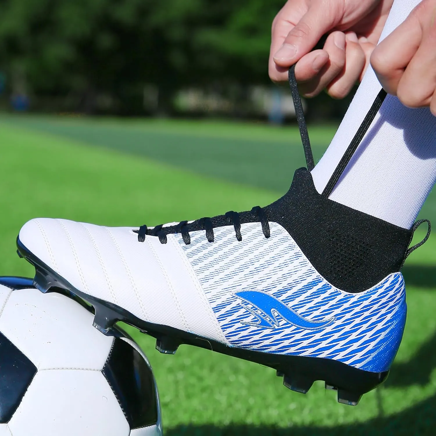 Men's Soccer Cleats High-Tops Lace-Up Non-Slip Football Cleats Outdoor Sports Athletic Soccer Shoes Big Boy HG Turf Boots