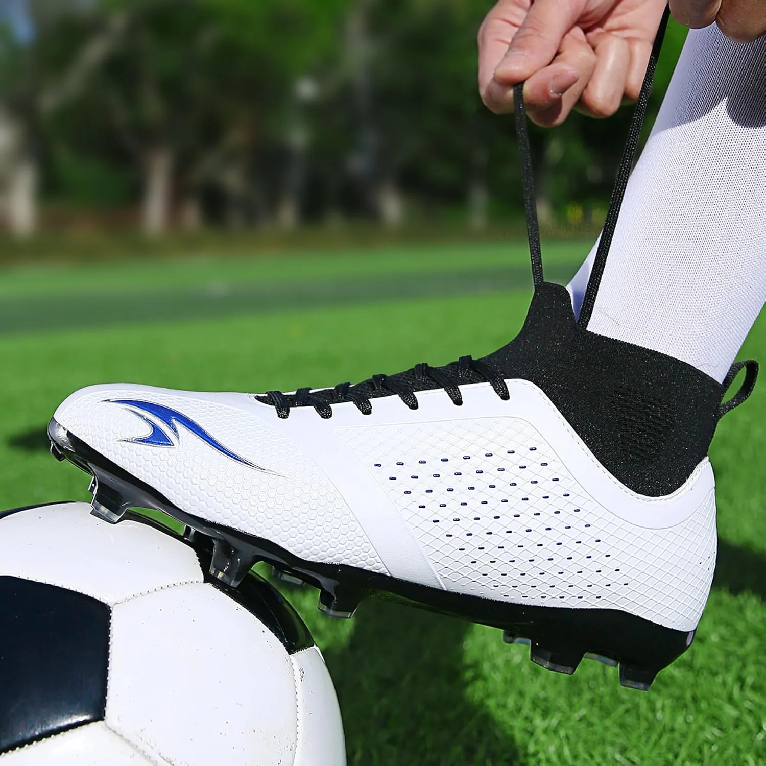 Men's Soccer Cleats High-Tops Lace-Up Non-Slip Football Cleats Outdoor Sports Athletic Soccer Shoes Big Boy HG Turf Boots