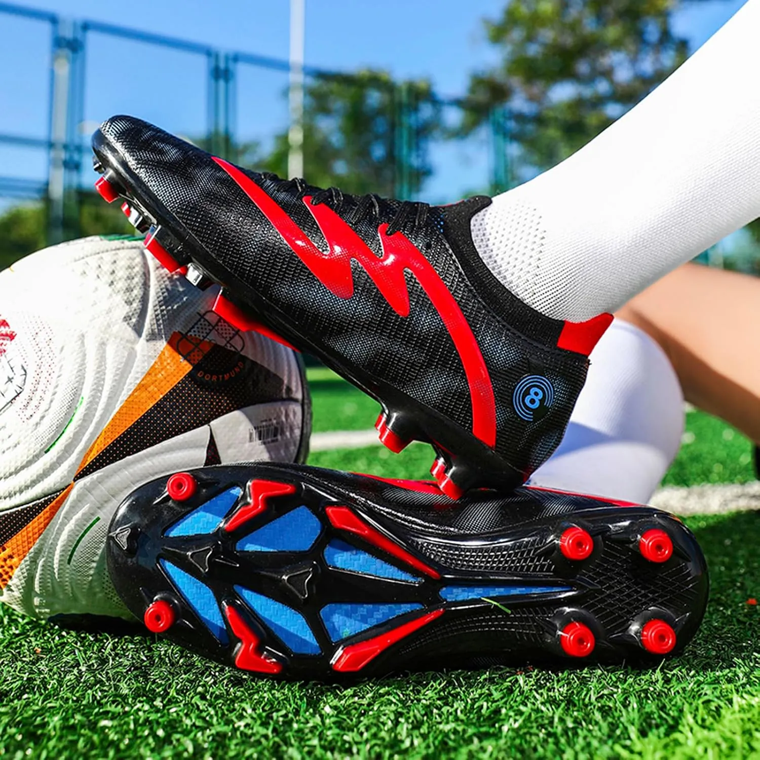 Men's Soccer Cleats Youth High-Top Football Cleats Firm Ground Turf Athletic Shoes Kids Football Shoes Lightweight Training Futsal Shoes