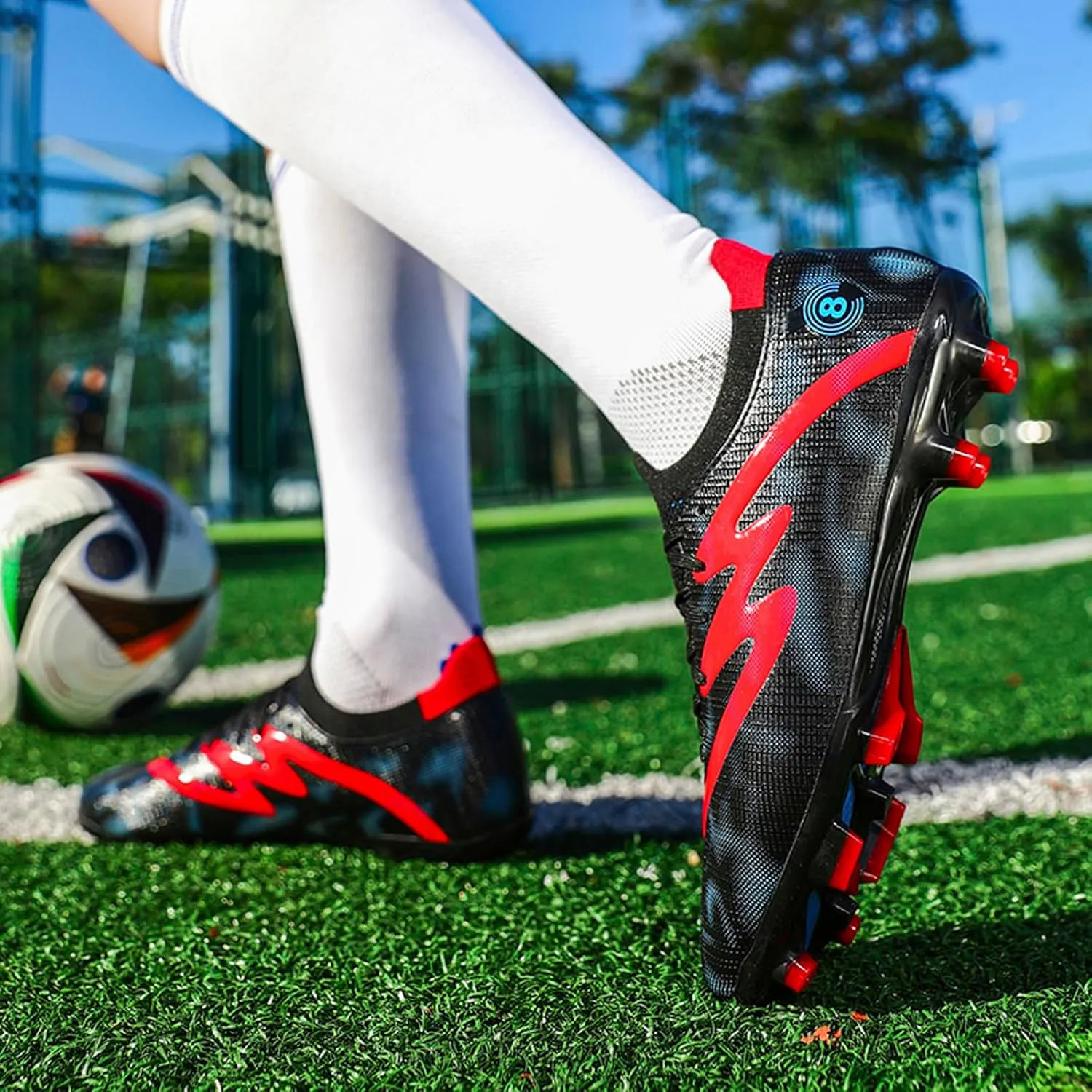 Men's Soccer Cleats Youth High-Top Football Cleats Firm Ground Turf Athletic Shoes Kids Football Shoes Lightweight Training Futsal Shoes