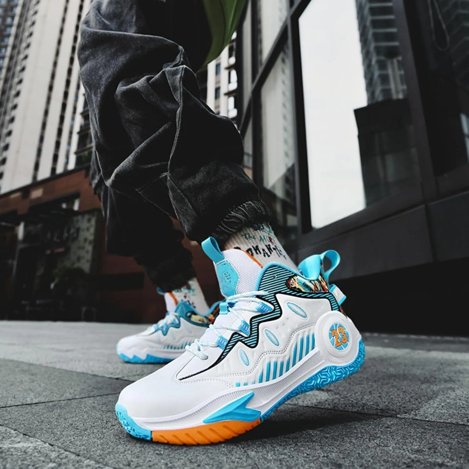 Men's Trendy Basketball Shoes with High Top Anti Slip Wear-Resistant Lightweight Comfortable Sports Boots