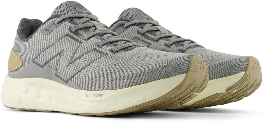 New Balance Men's Fresh Foam 680 V8