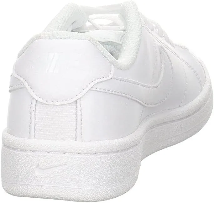 NIKE Women's Flat Sports Leisure
