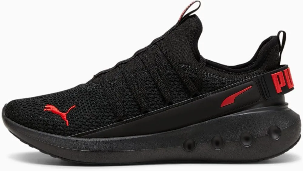 PUMA SOFTRIDE Carson Fresh Men's Sneaker, 10.5 D(M) US, Black-Red