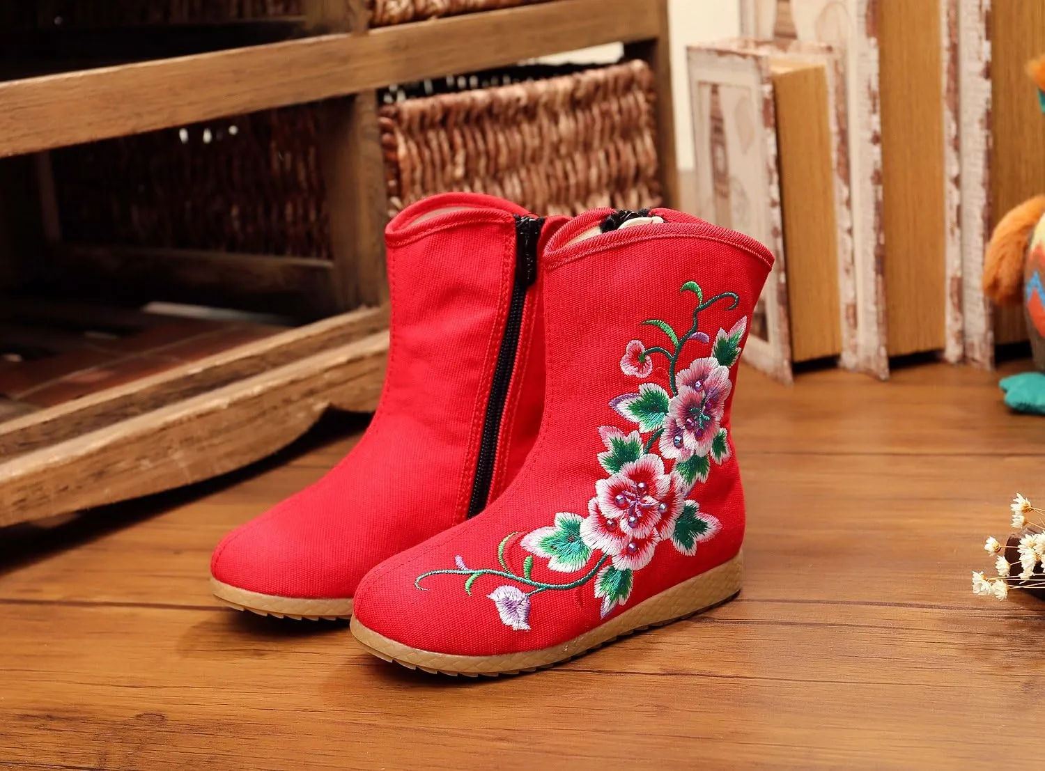 Qhome Little Girl Peony Embroidery Sports Fashion Autumn Winter Ankle Boots Canvas Shoes