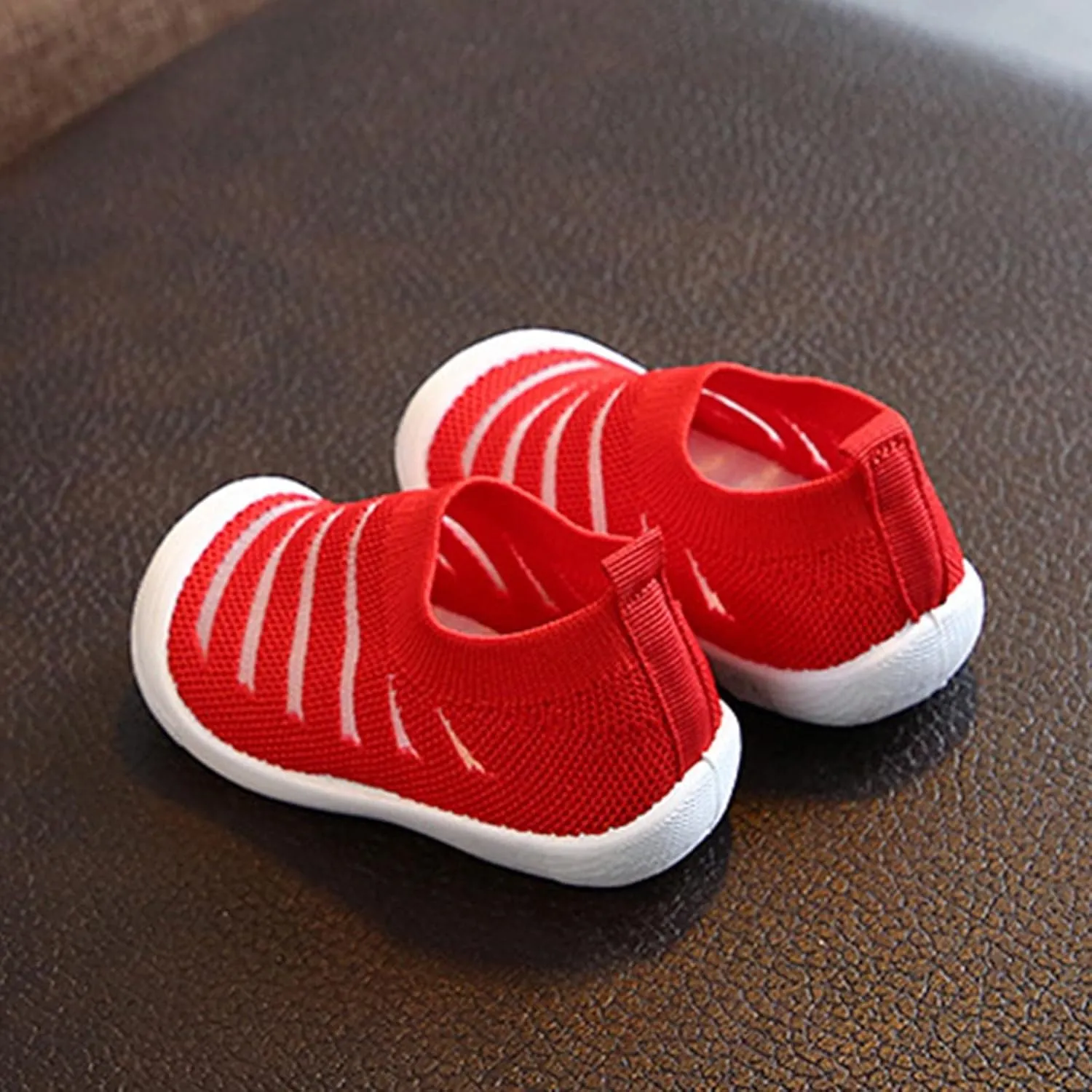 Toddler Basketball Shoes Summer and Autumn Cute Girls Flying Woven Mesh Breathable Flat Solid Little Girl Toddler Shoes