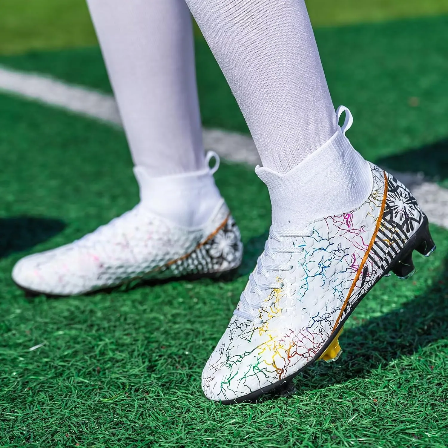 Unisex-Child Soccer Cleats Lightweight Training Football Cleats for Youth Futsal
