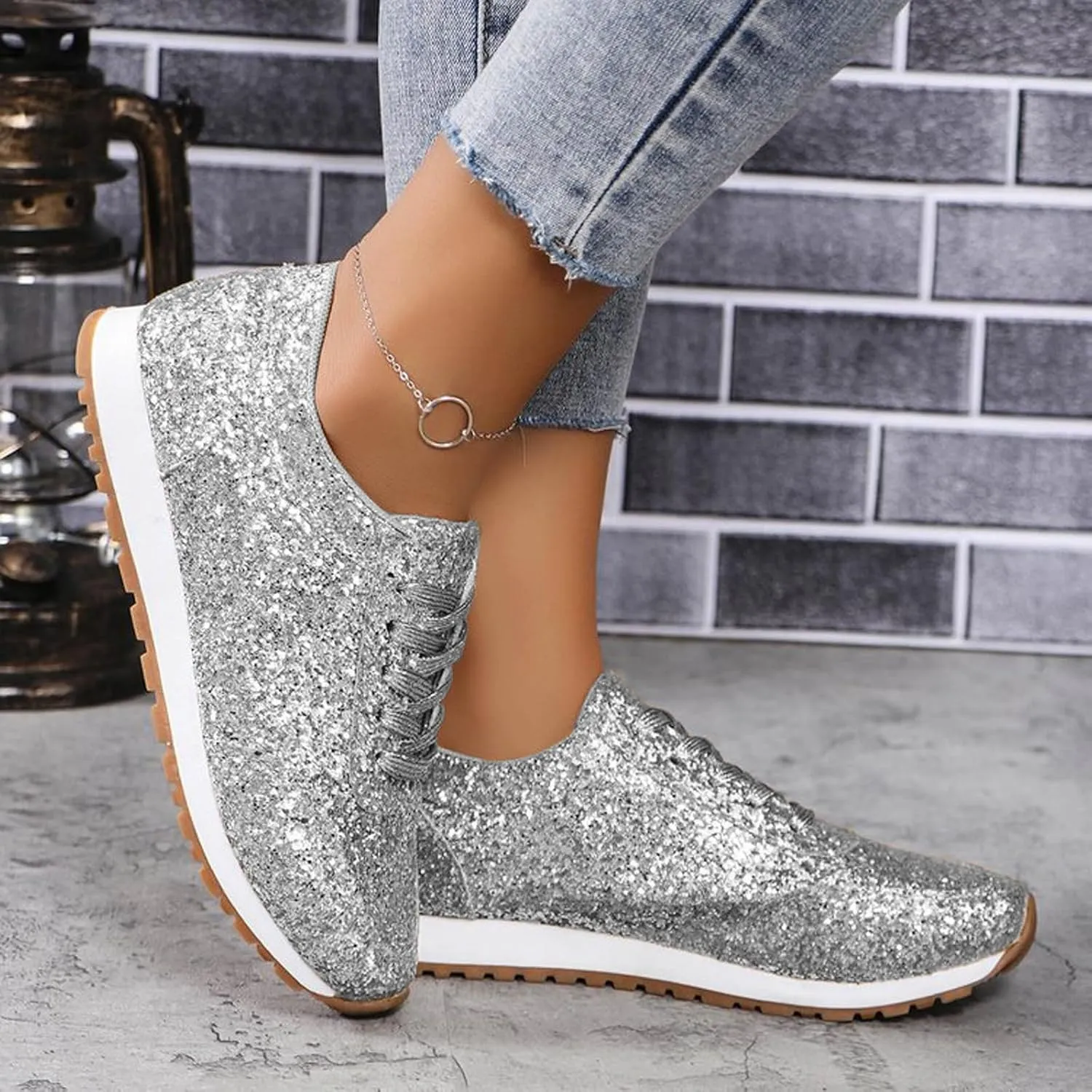 Women's Fashion Sequins Casual Lace Up Sport Shoes Sneakers Glitter Breathable Crystal Bling Ladies Running Shoes Womens Casual Shoes 7