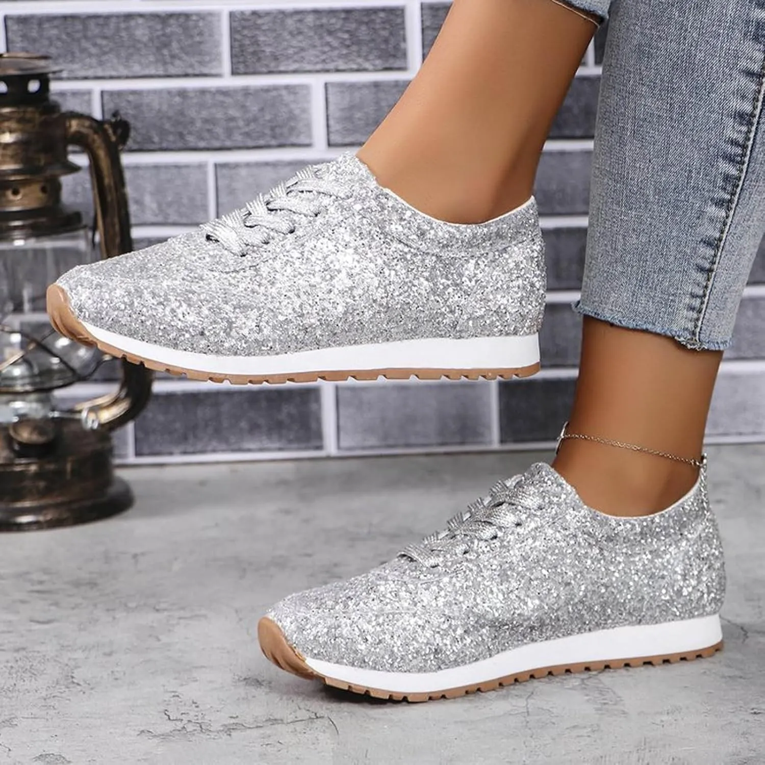 Women's Fashion Sequins Casual Lace Up Sport Shoes Sneakers Glitter Breathable Crystal Bling Ladies Running Shoes Womens Casual Shoes 7