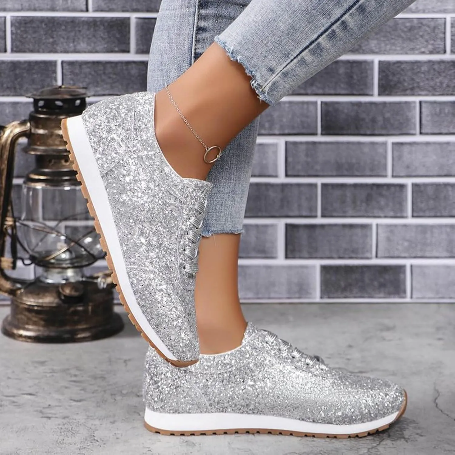 Women's Fashion Sequins Casual Lace Up Sport Shoes Sneakers Glitter Breathable Crystal Bling Ladies Running Shoes Womens Casual Shoes 7