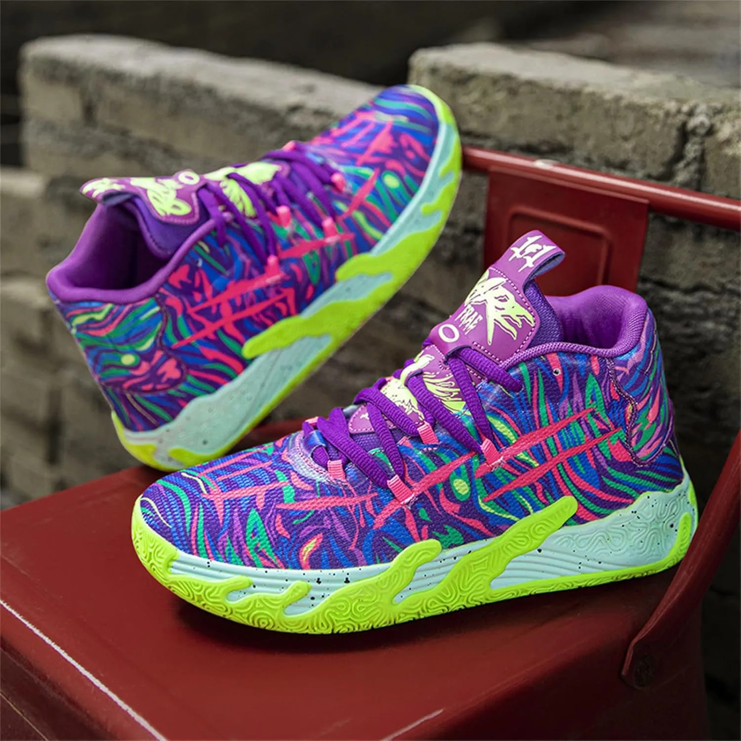 Womens Lightweight Lace Up High Top Fashion Basketball Shoes Soft Non-Slip Running Tennis Volleyball Sneakers Classic Sports Shoes