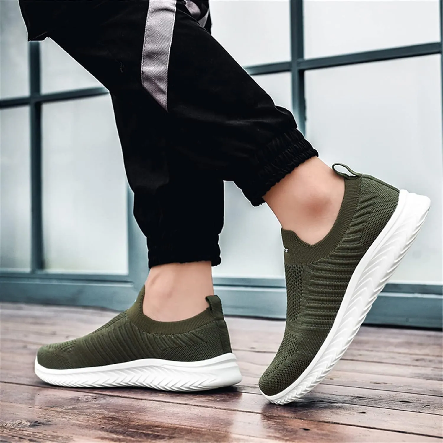 Women's Lightweight Slip On Walking Running Shoes Non Slip Work Shoes Women Slip On Men's Casual Dress Shoes Chunky Sneakers White Tennis Shoe White Loafers