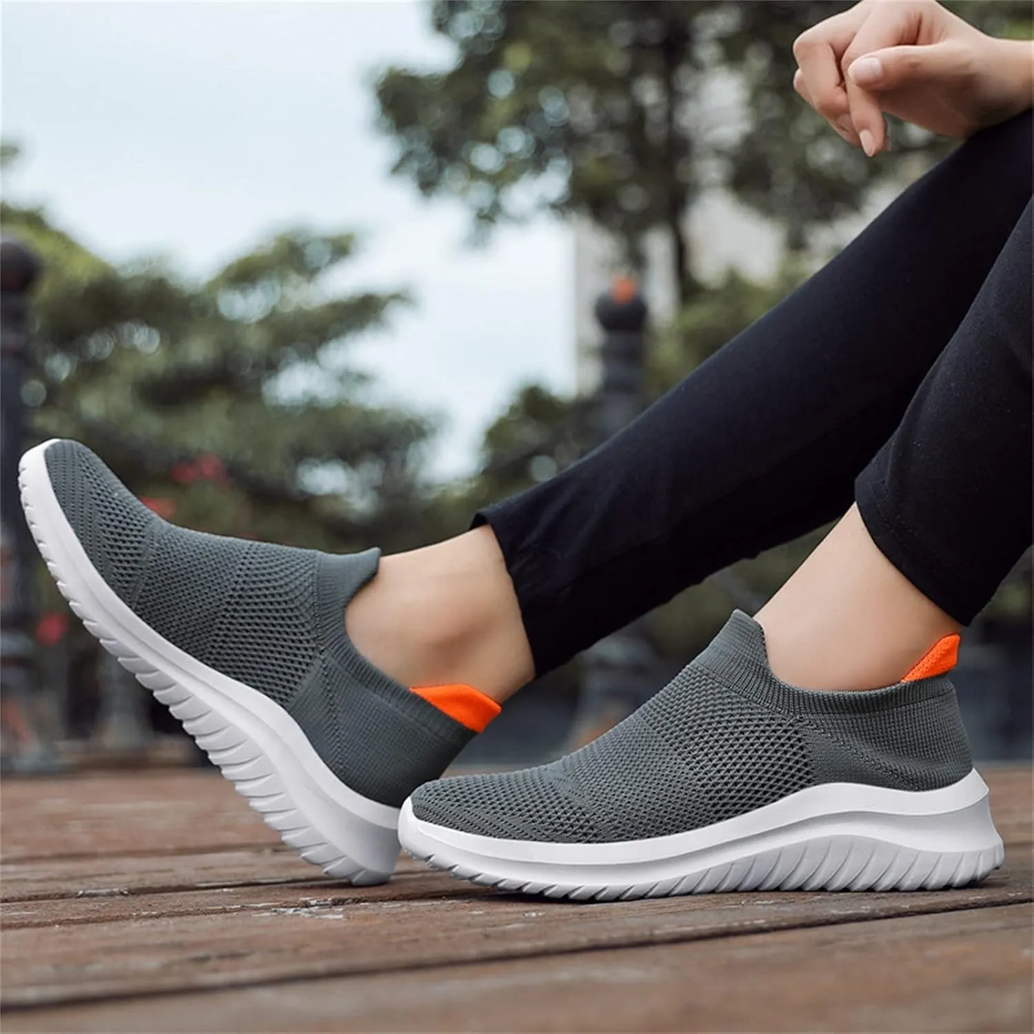 Womens Slip on Walking Shoes Comfort Lightweight Tennis Shoes Men Walking Men's Casual Shoes White Platform Sneakers White Tennis Shoe Loafers Shoe